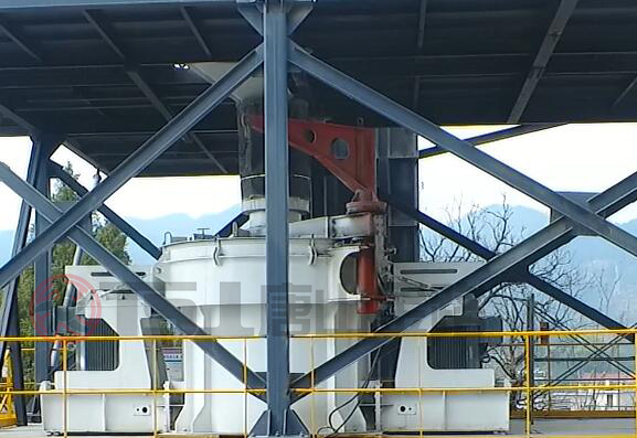 生產(chǎn)機(jī)制砂用什么設(shè)備比較好？推薦制砂選粉一體機(jī)